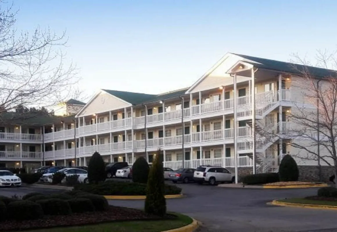 InTown Suites Extended Stay Birmingham AL - Lakeshore Parkway hotel hero