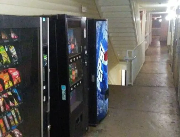 InTown Suites Extended Stay Birmingham AL - Lakeshore Parkway hotel detail image 1