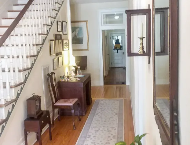 Benjamin Ellis House Bed & Breakfast hotel detail image 2