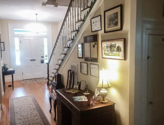 Benjamin Ellis House Bed & Breakfast hotel detail image 3