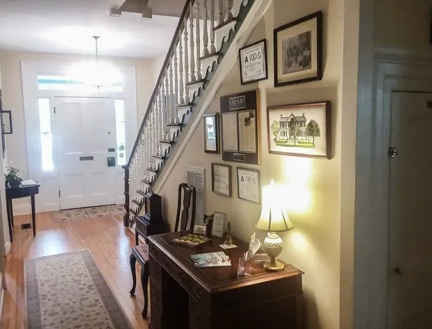 Benjamin Ellis House Bed & Breakfast hotel detail image 3