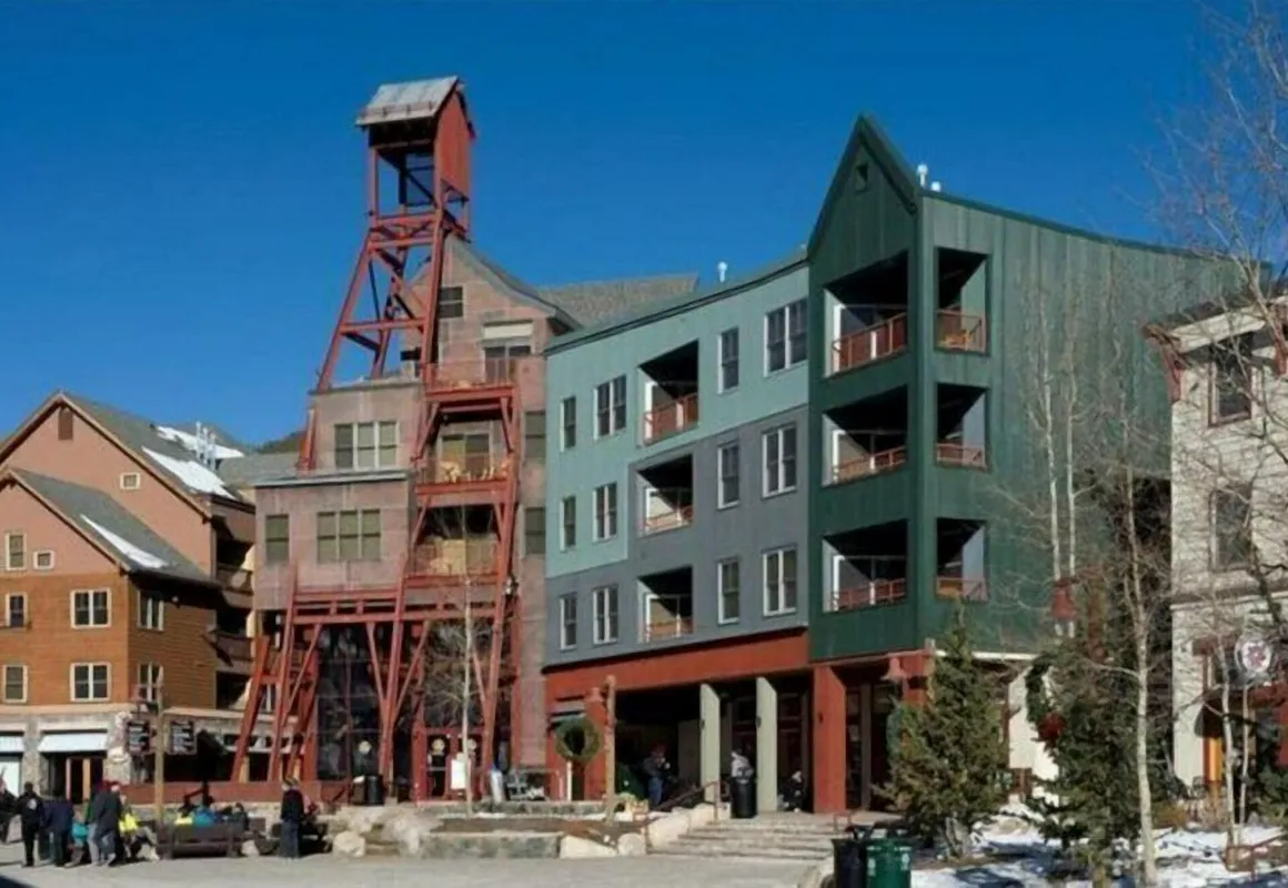 8254_Silver_Mill hotel hero