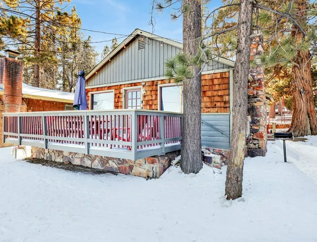 Lakeside #109 hotel detail image 2