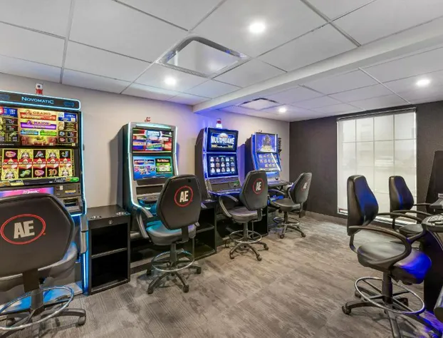 MainStay Suites Oak Brook Terrace-Chicago hotel detail image 1