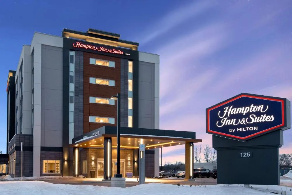 Hampton Inn & Suites Ottawa West hotel hero
