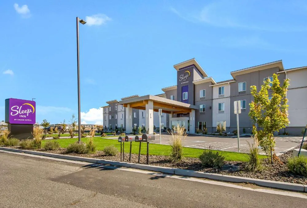 Sleep Inn Boardman hotel hero