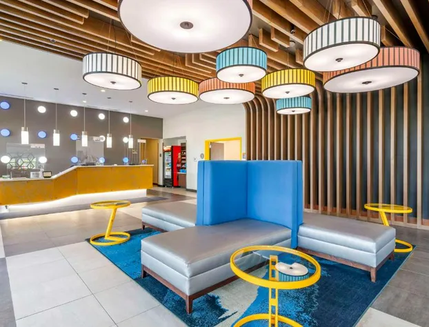 GLō Best Western Savannah-Gateway I-95 hotel detail image 2