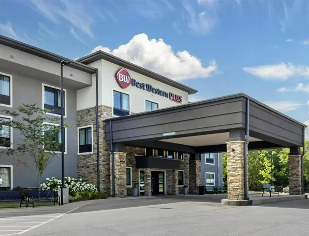 Best Western Plus Lawrenceburg hotel detail image 1