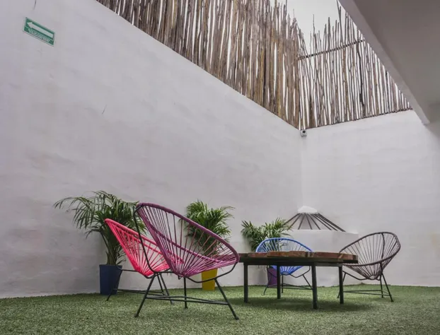 Lucky Duck PJ hotel detail image 2