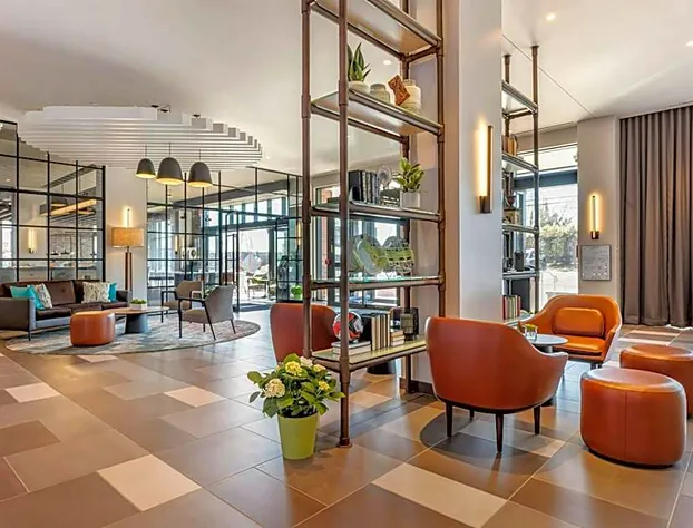 Cambria Hotel Washington D.C. Navy Yard Riverfront hotel detail image 4