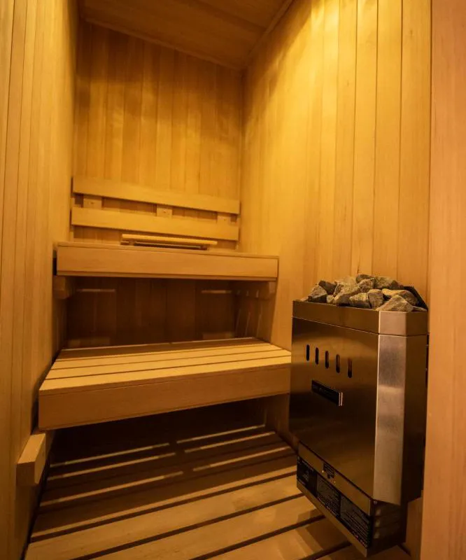 Hotel Madi hotel hero