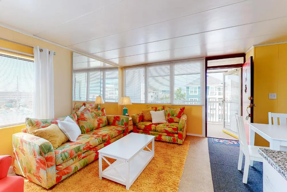 Oceanblock on One Twenty-Four hotel hero