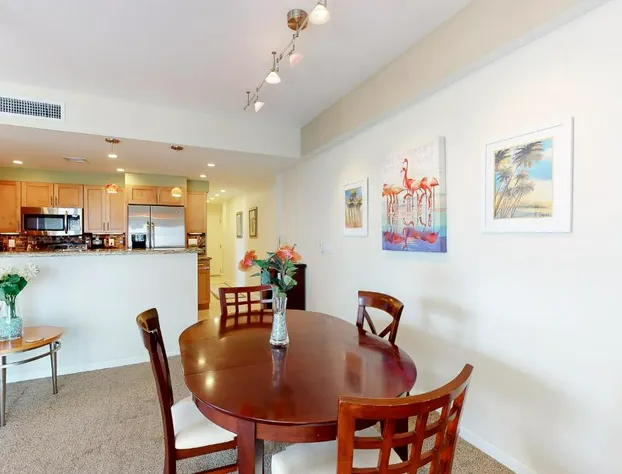 Paradise Perch hotel detail image 3