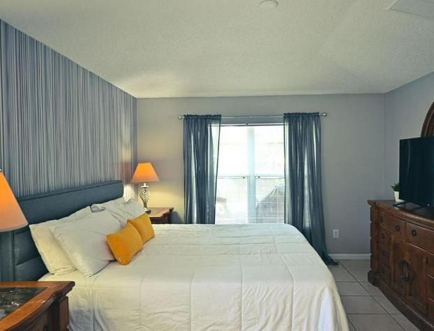 Minutes From Disney - Modern Suite - Pool Access hotel detail image 4
