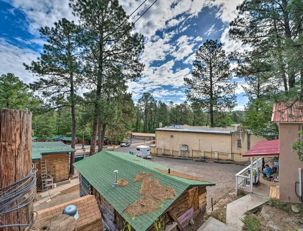 Midtown Lodge Walk To Shop Historic Downtown hotel detail image 2