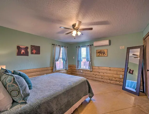 Midtown Lodge Walk To Shop Historic Downtown hotel detail image 4