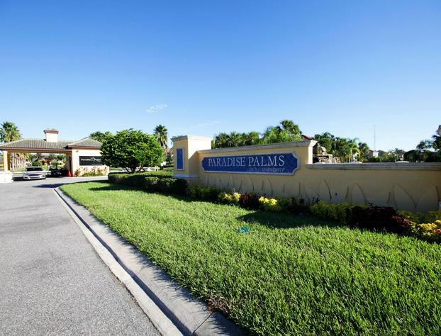 Stunning 4 Bedroom w Pool Close to Disney 8940 Paradise Palms Resort hotel detail image 4