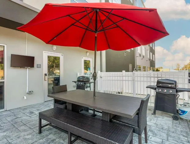 Best Western Plus Executive Residency Antioch Inn hotel detail image 2