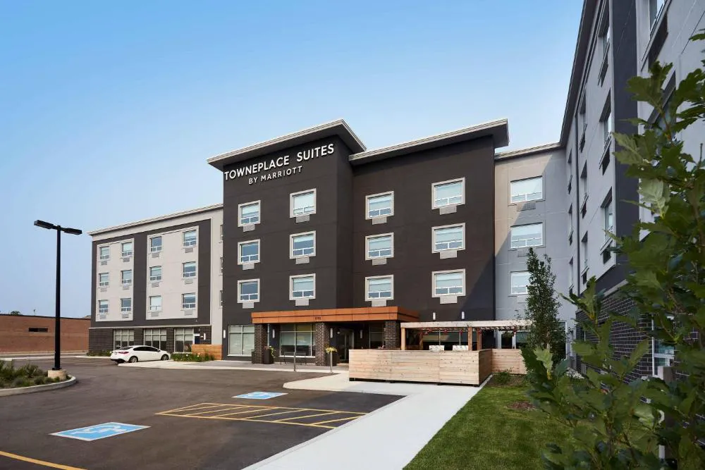 TownePlace Suites by Marriott Hamilton hotel hero