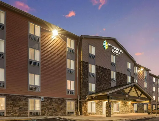 WoodSpring Suites Detroit Farmington Hills hotel detail image 2