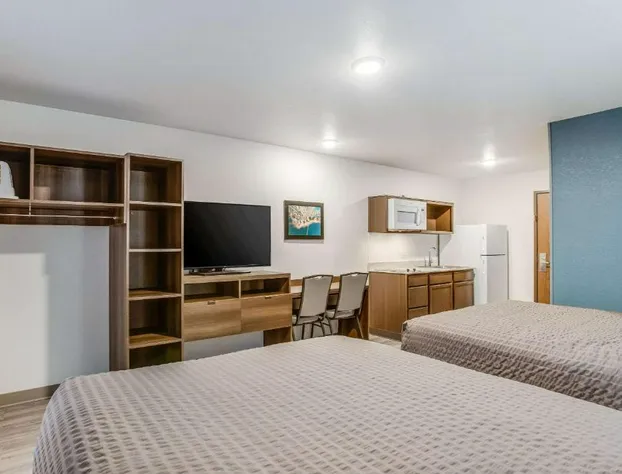 WoodSpring Suites Detroit Farmington Hills hotel detail image 4