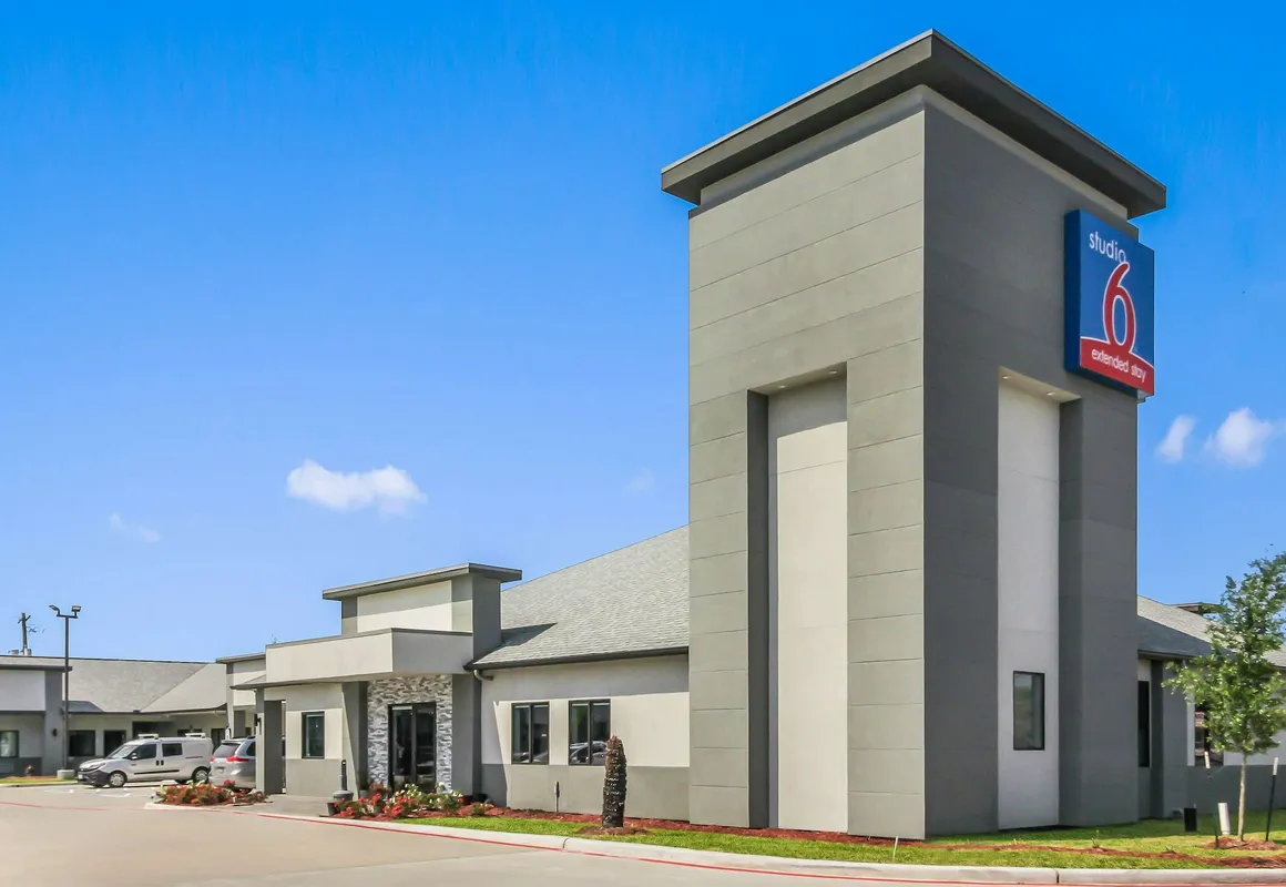 Studio 6 Deer Park, TX hotel hero