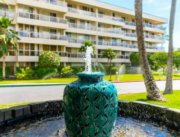 Castle at Maui Banyan hotel detail image 1