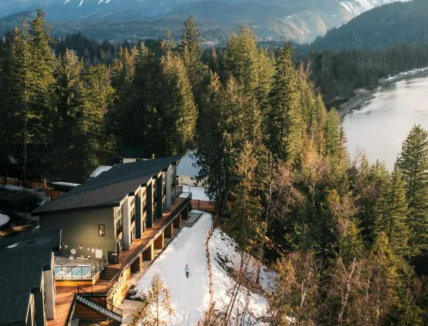 Basecamp Resorts Revelstoke hotel detail image 4