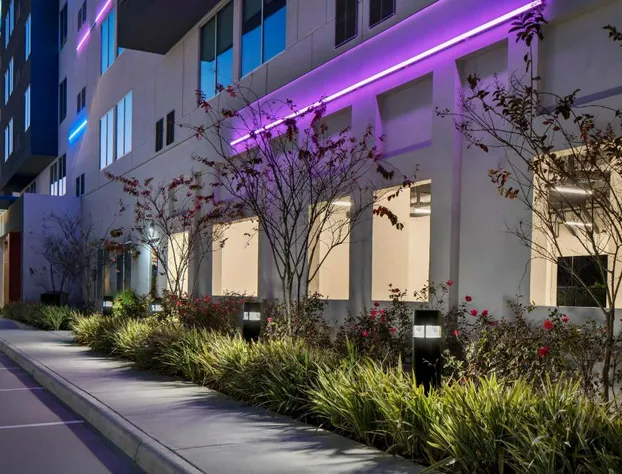 Aloft Houston Shenandoah hotel detail image 3