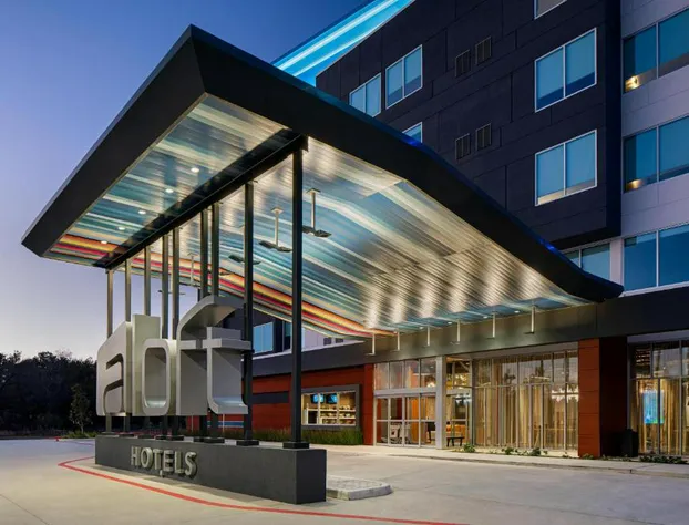 Aloft Houston Shenandoah hotel detail image 4