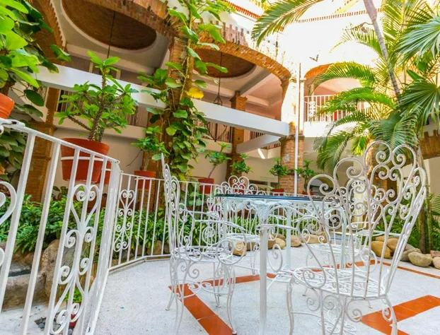Hotel Encino Malecón Centro Puerto Vallarta hotel detail image 1