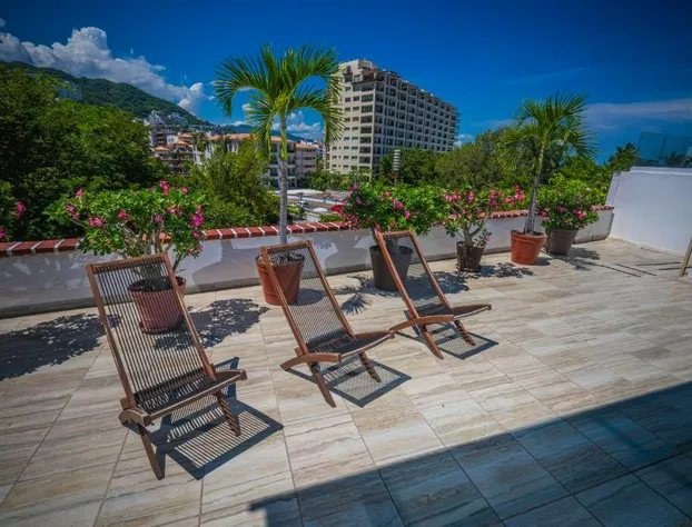 Hotel Encino Malecón Centro Puerto Vallarta hotel detail image 2