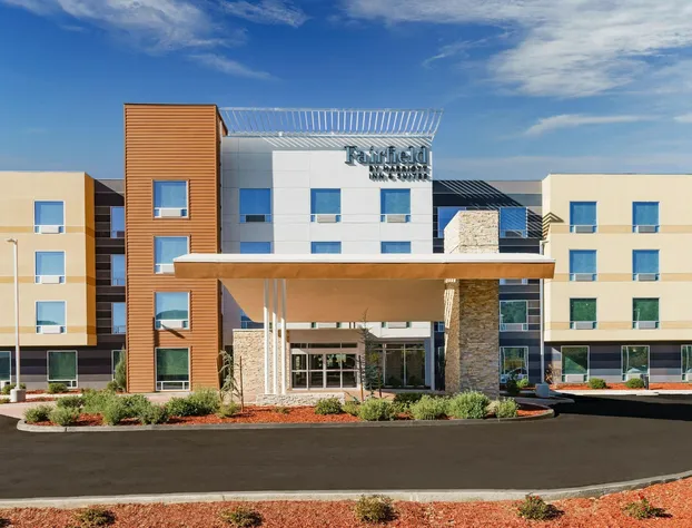 Fairfield Inn & Suites Oakhurst Yosemite hotel detail image 1