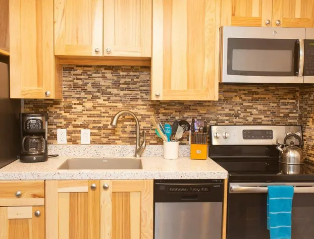 Snowcrest 300 1 Bedroom Condo by RedAwning hotel detail image 4