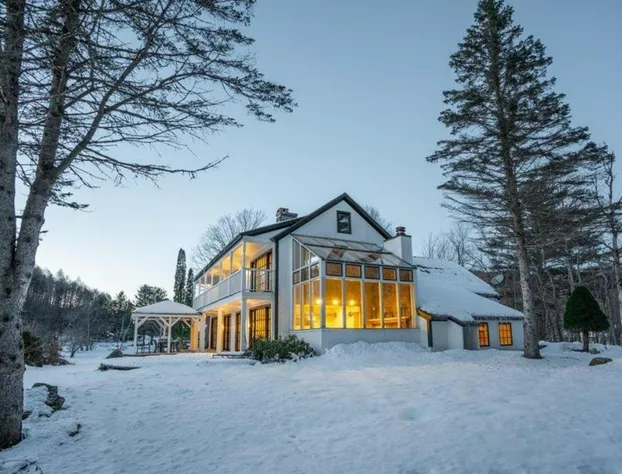 Farm Road Estate hotel detail image 3