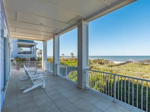 Sea Gem 8 bedrooms Sleeps 16 Cinnamon Beach Private Pool Elevator hotel hero