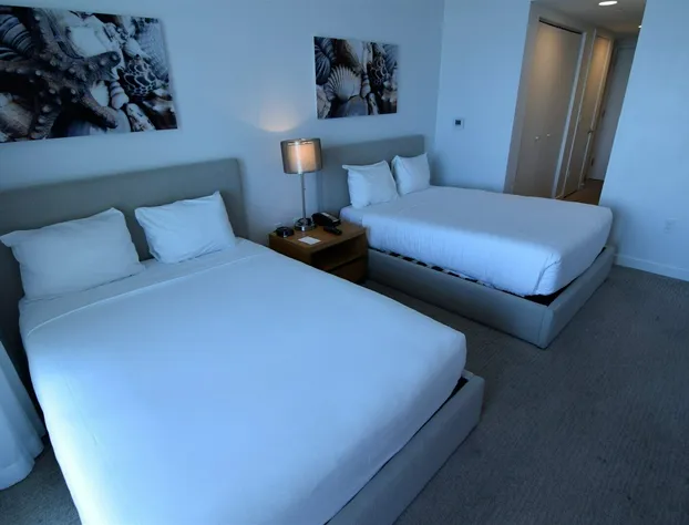 Stuning Ocean View 3 Bed 3 Bath Across The Beach @ Beachwalk hotel detail image 2