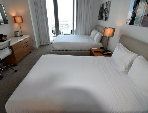 Stuning Ocean View 3 Bed 3 Bath Across The Beach @ Beachwalk hotel detail image 3