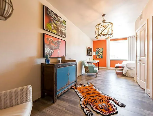 Bishop Arts Hotel by Qresorts. hotel detail image 2