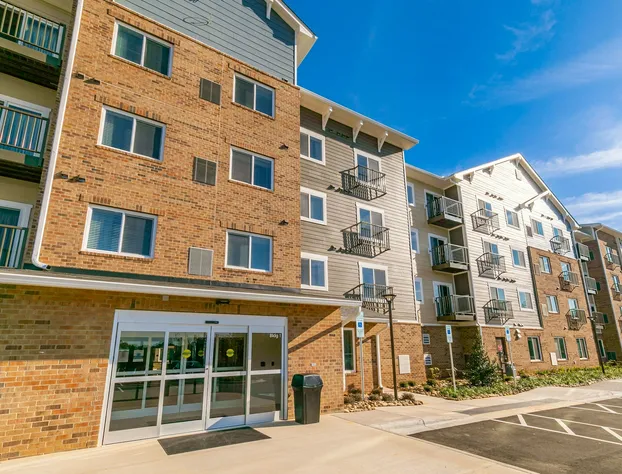 WaterWalk Extended Stay by Wyndham Charlotte - Arrowood hotel detail image 3