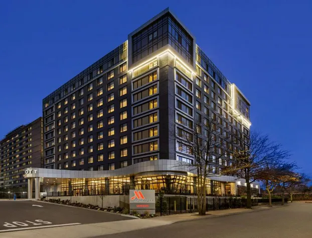 Marriott New York JFK Airport hotel detail image 3