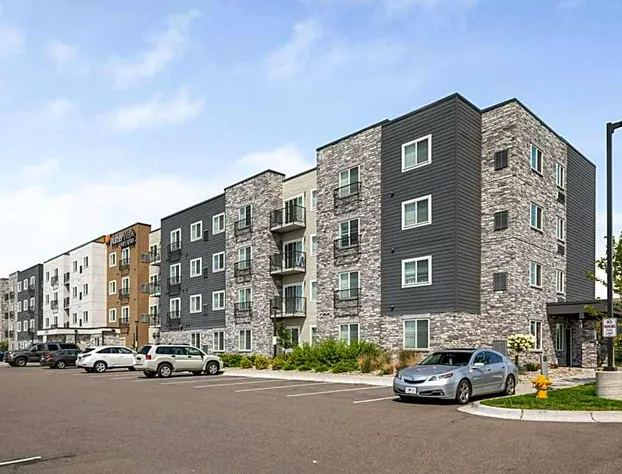 WaterWalk Extended Stay by Wyndham Minneapolis - Plymouth hotel detail image 2