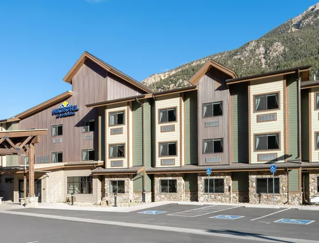 Microtel Inn & Suites by Wyndham Georgetown Lake hotel detail image 2