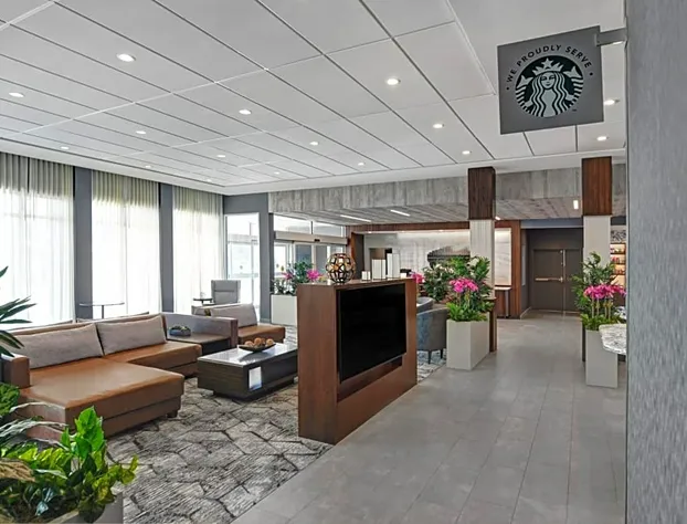 Courtyard by Marriott Hamilton hotel detail image 3