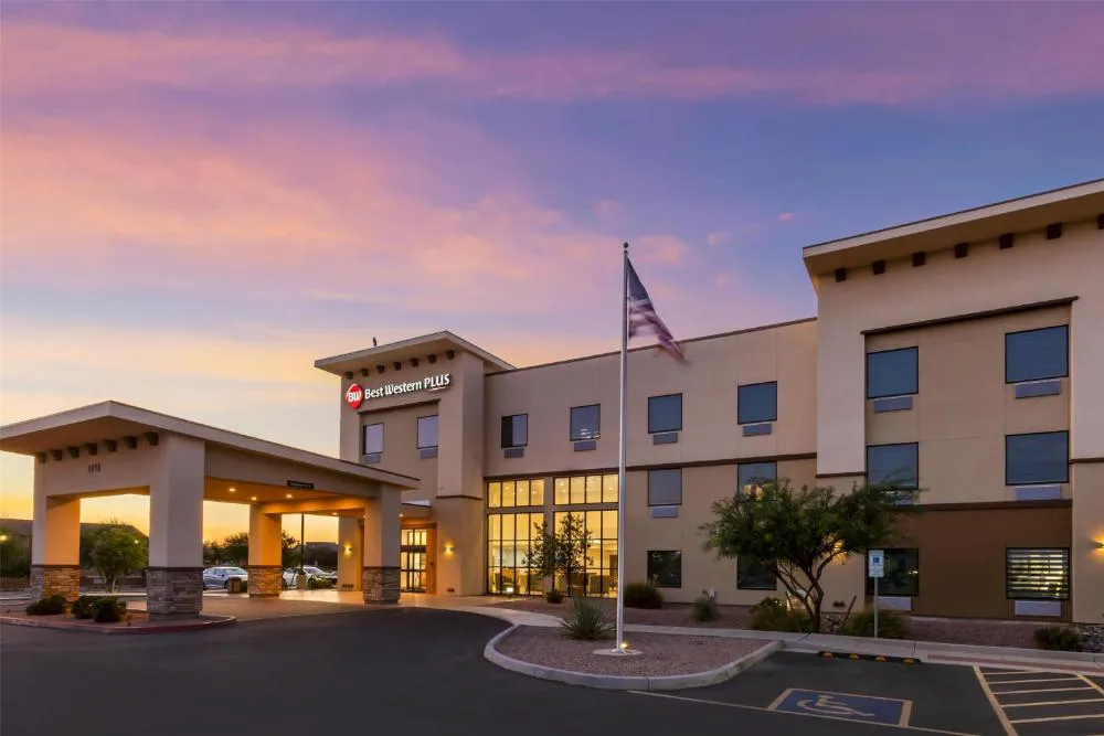 Best Western Plus Casa Grande Inn & Suites hotel hero
