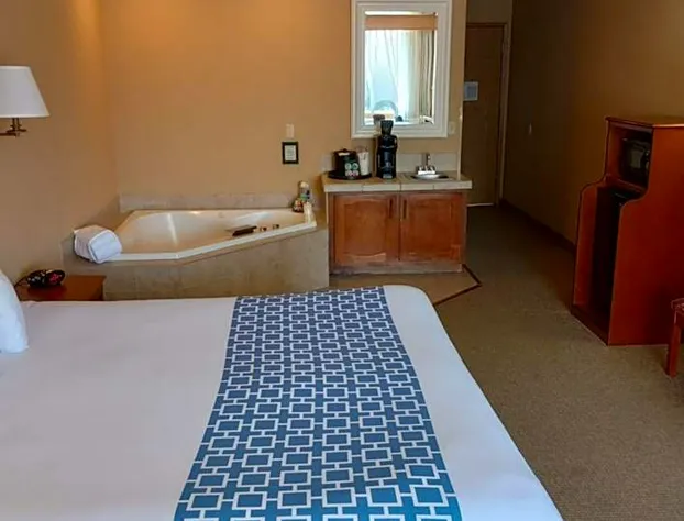 Wingate by Wyndham Mount Vernon hotel detail image 3