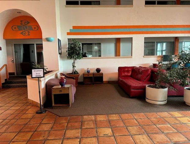 Howard Johnson by Wyndham Gallup hotel detail image 3