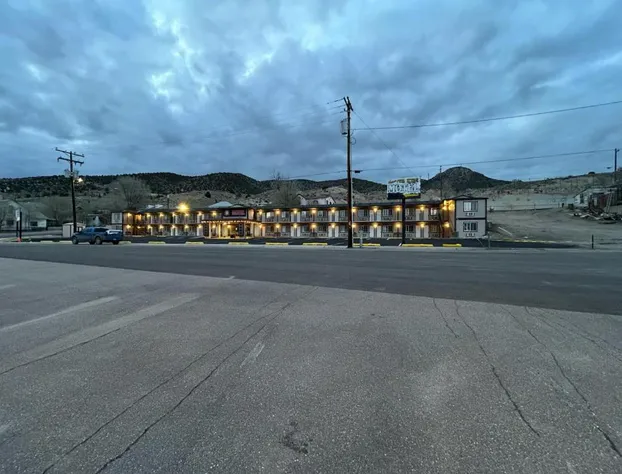 HWY 50 Inn hotel detail image 1