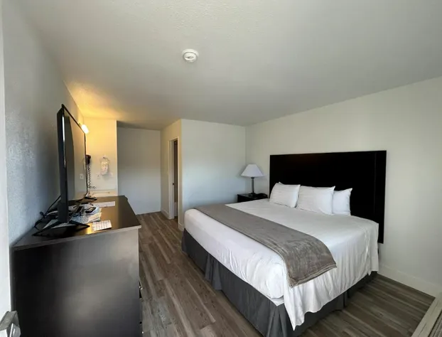 HWY 50 Inn hotel detail image 4