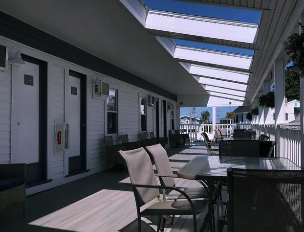 Blue Jay Motel hotel detail image 3